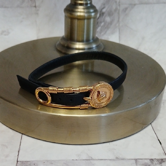 Versace Black and Gold Medusa Bracelet - Picture 3 of 6